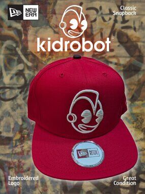 NEW ERA kidrobot Logo Red Snapback Hat